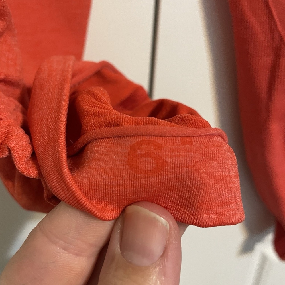 Lululemon Athletica Red Ruched Cropped Leggings Athletic Pants Sz 6 - Picture 5 of 8